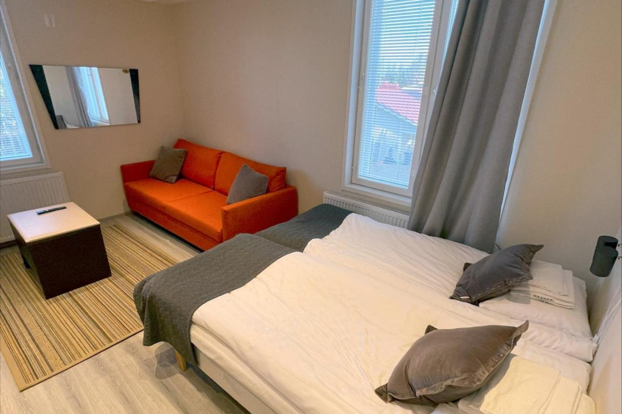 Kuukkeli Ivalo Airport Inn Zimmer foto